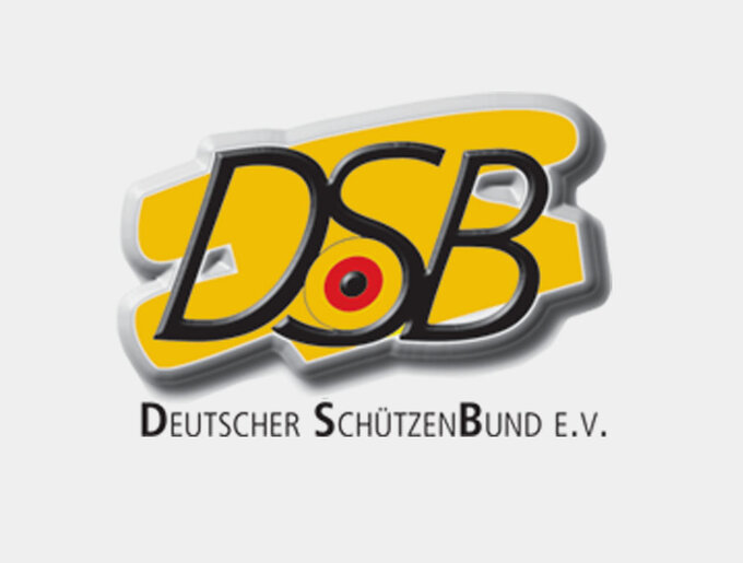 Logo des Deutschen SchützenBundes e. V. (DSB) mit gelbem Hintergrundelement, schwarzer Schrift „DSB“ und stilisierter Zielscheibe im Buchstaben „O“.